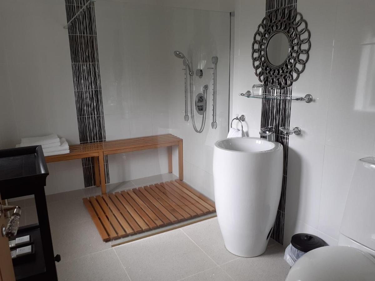 The Cobblers Bed And Breakfast Bishampton Exteriér fotografie